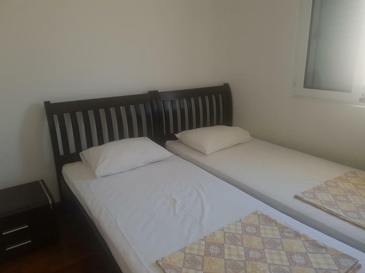 Bujic Apartment Petrovac Exterior photo